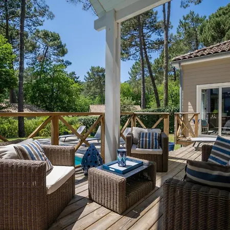 à Avec Piscine Chauffée Et Jardin Pour 6 Personnes - Fr-1-521-93 Casa vacanze Biscarrosse