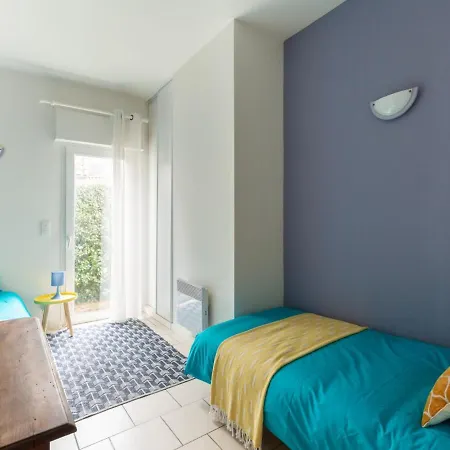 Holiday home A Avec Piscine Chauffee Et Jardin Pour 6 Personnes - Fr-1-521-93