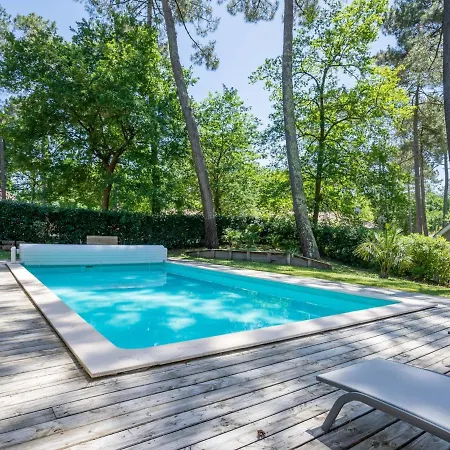 A Avec Piscine Chauffee Et Jardin Pour 6 Personnes - Fr-1-521-93 * Biscarrosse