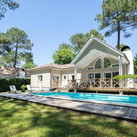 Holiday home A Avec Piscine Chauffee Et Jardin Pour 6 Personnes - Fr-1-521-93